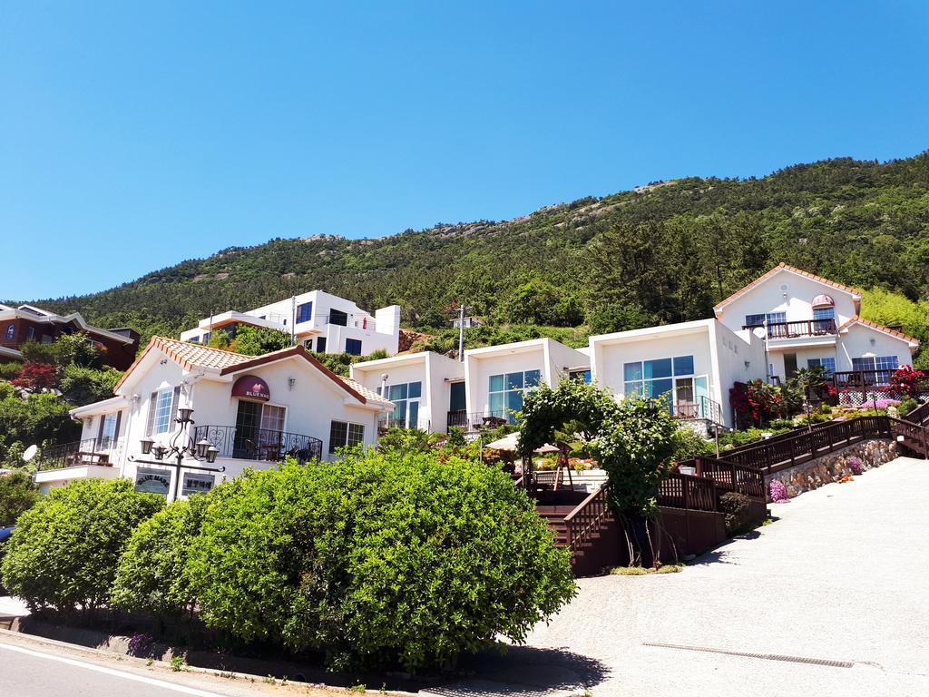 Namhae Bluemare Pension Zewnętrze zdjęcie